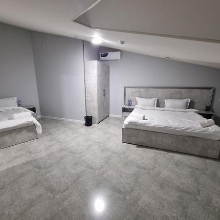 Revel Hotel Tashkent Esterno foto