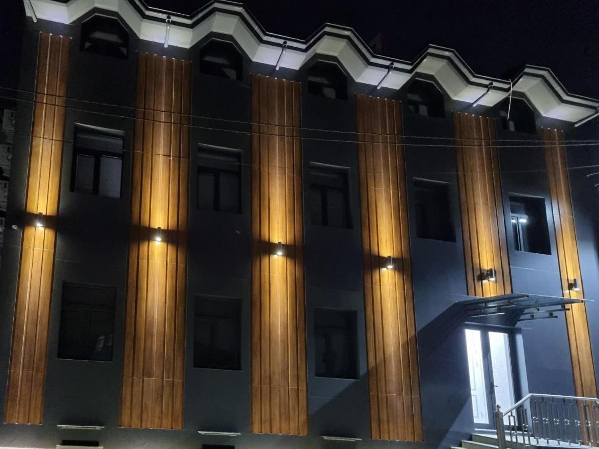 Revel Hotel Tashkent Esterno foto