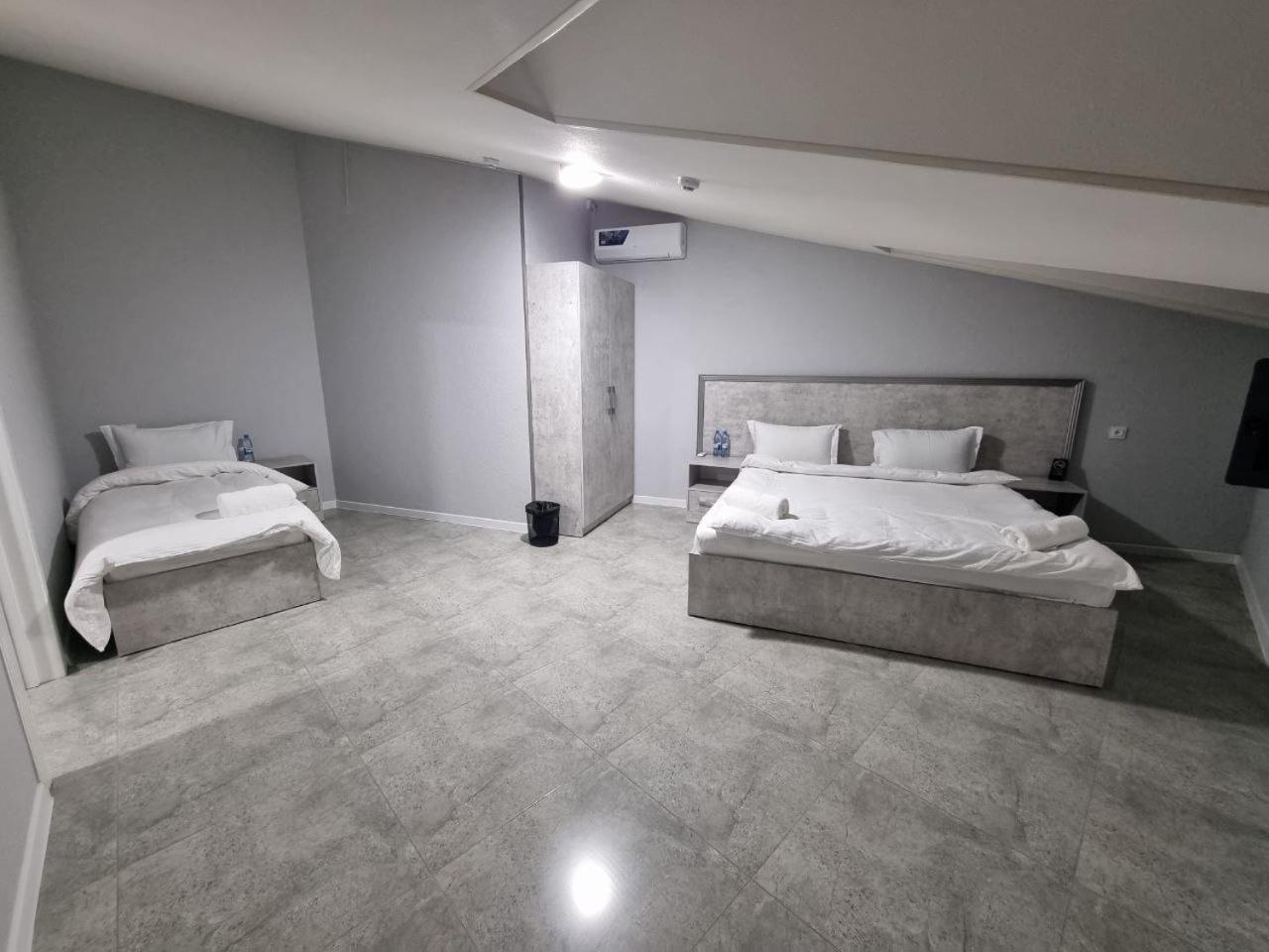 Revel Hotel Tashkent Esterno foto