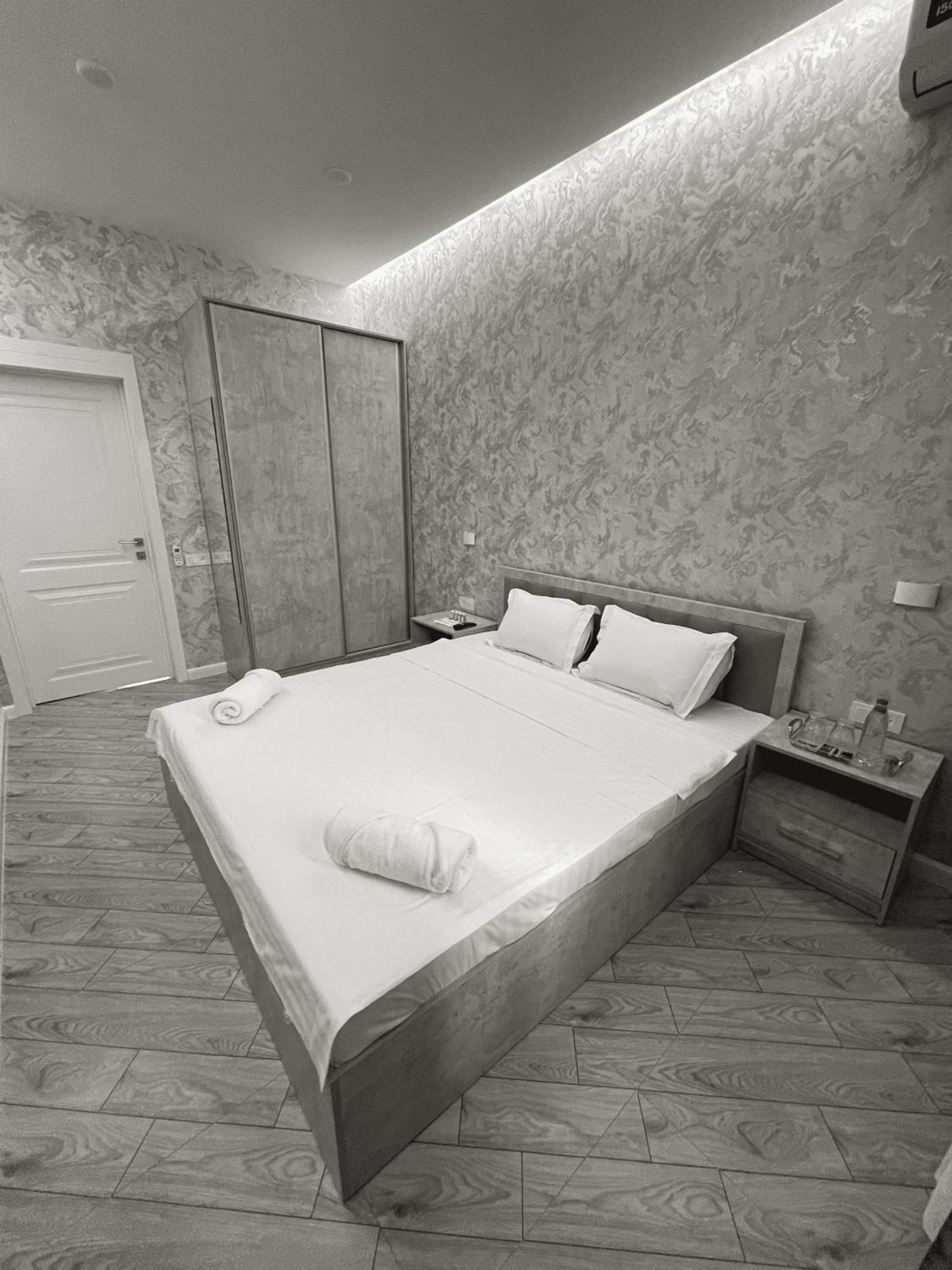 Revel Hotel Tashkent Esterno foto